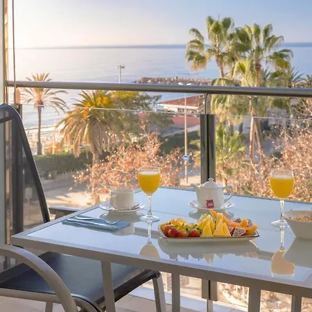 Hotell Calipolis 4*