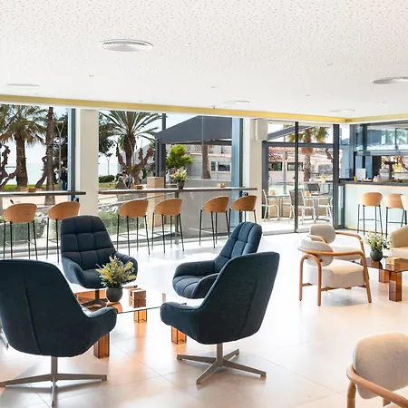 Hotell Calipolis 4*