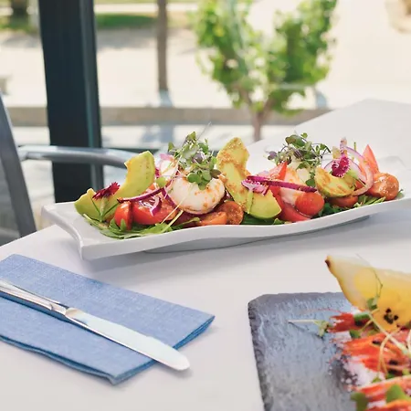 칼리폴리스 호텔 4*