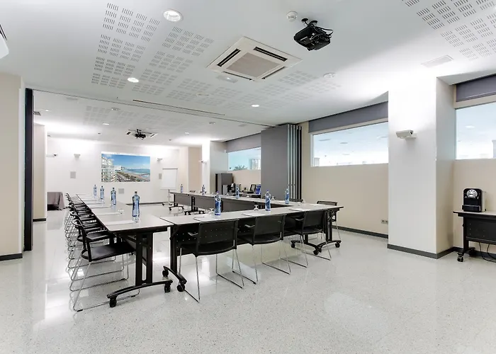 Ξενοδοχείο Calipolis 4*