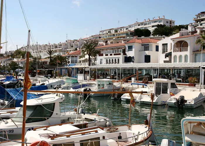 Ξενοδοχείο Calipolis 4*